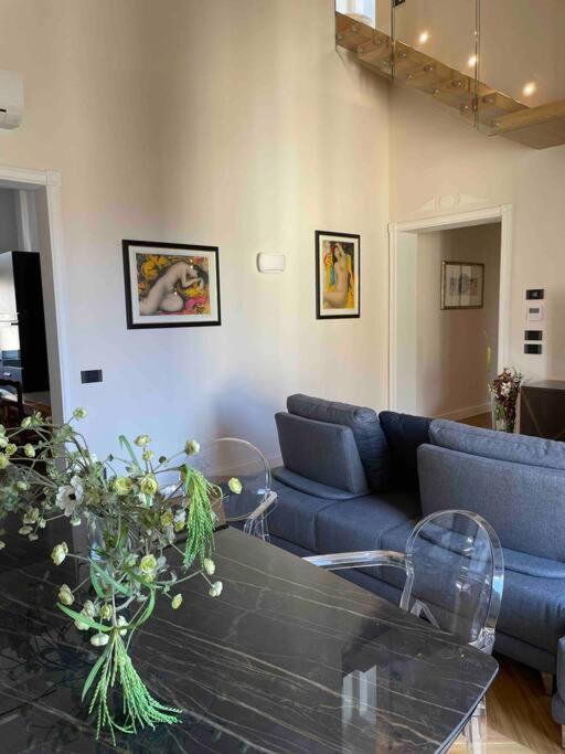 Caterina De' Medici Luxury Attic With Terrace And Parking Apartamento